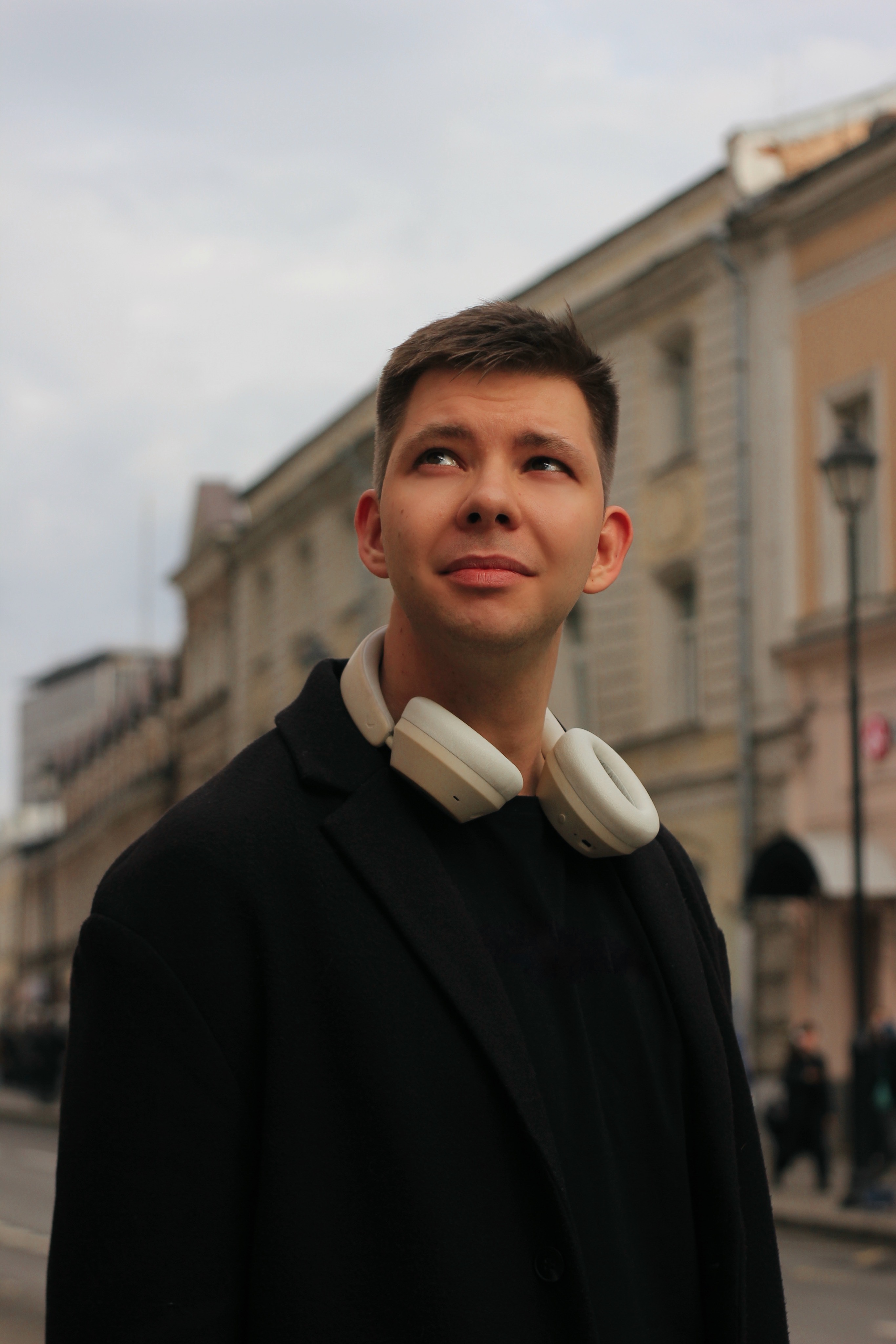 Александр Лазарев